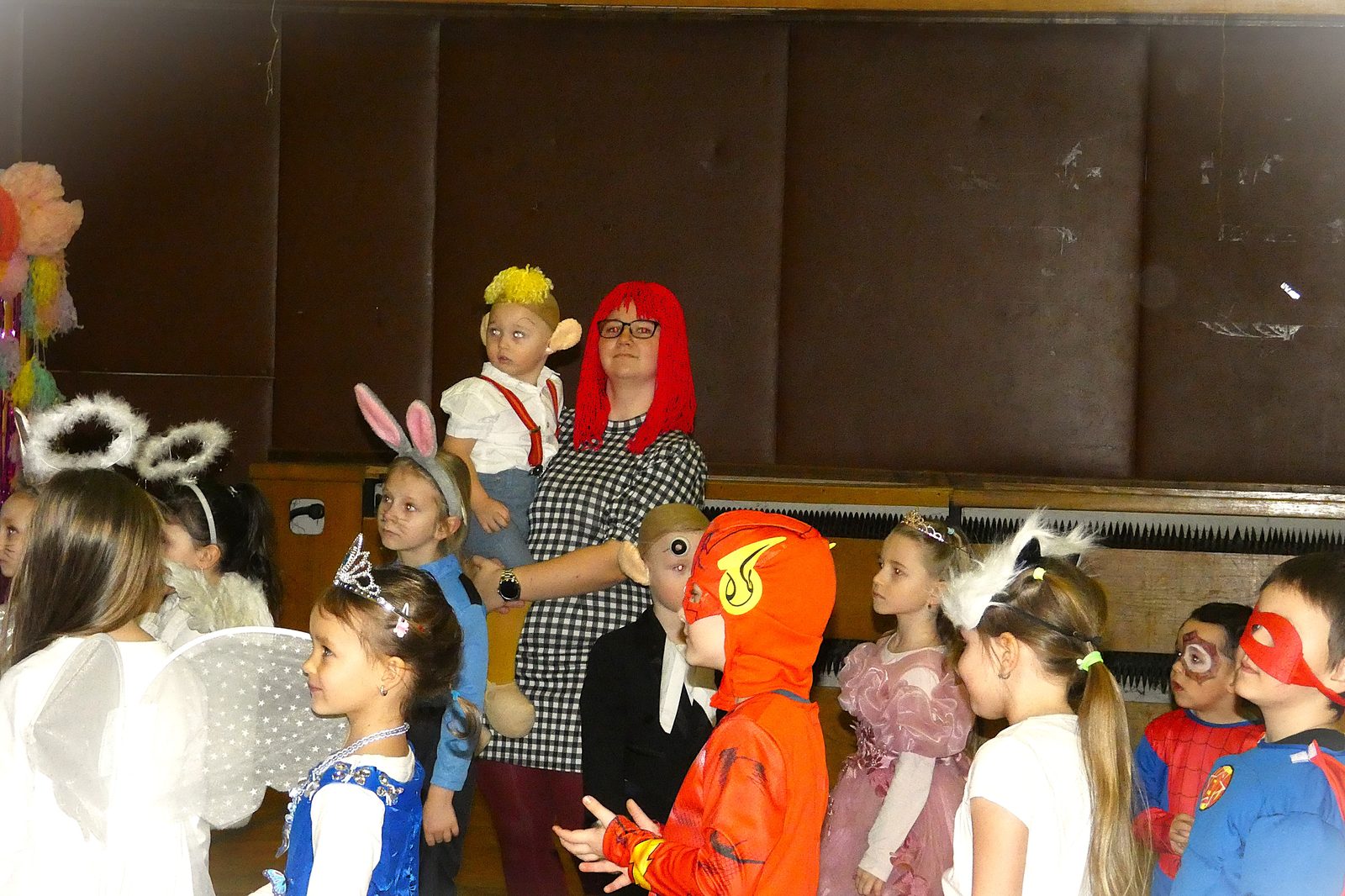 Maškarní karneval